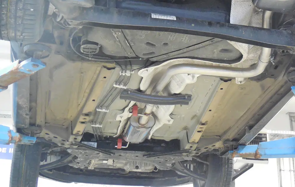Jetzt Kaufen Fox Vorschalldämpfer Auspuff Sportauspuff für Ford Fiesta VII/ Fiesta VII Sport