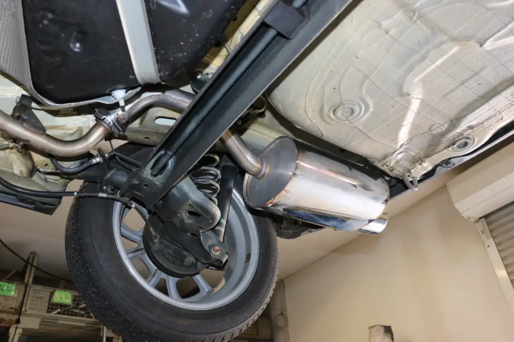 Fox Auspuff Sportauspuff Komplettanlage für Suzuki Ignis III Frontantrieb/ Front Knallerangebot