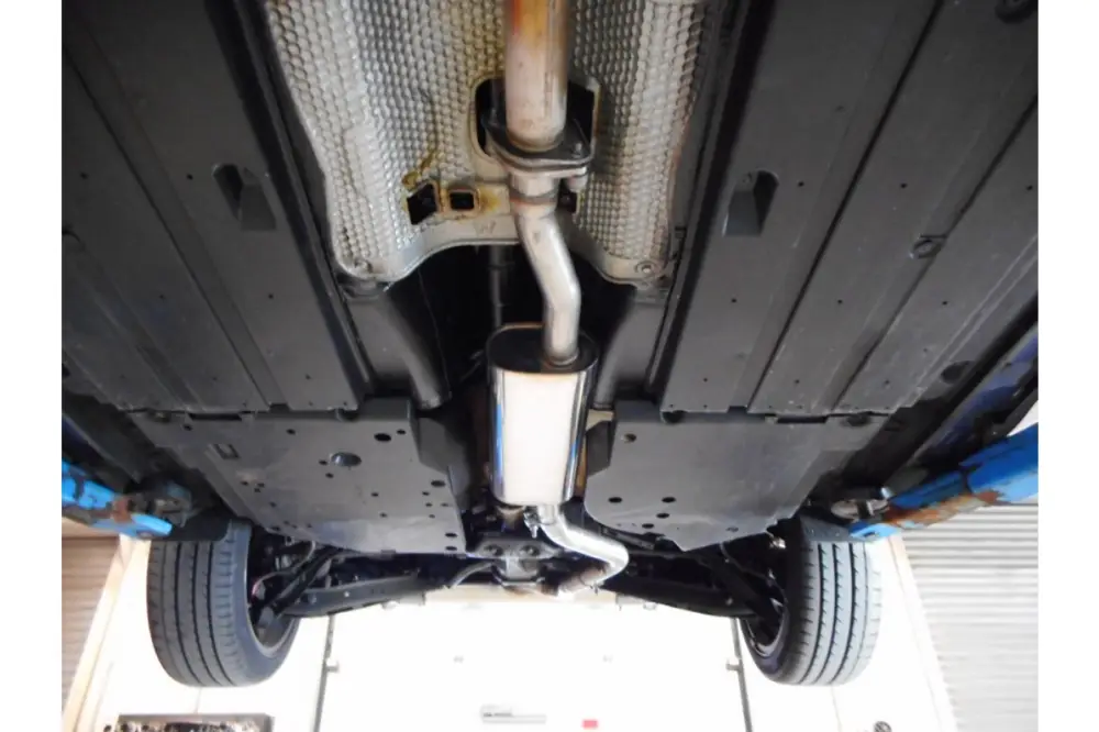 Aktuell Fox Vorschalldämpfer Auspuff Sportauspuff für Subaru Impreza GT7 AWD 2.0l 115kW