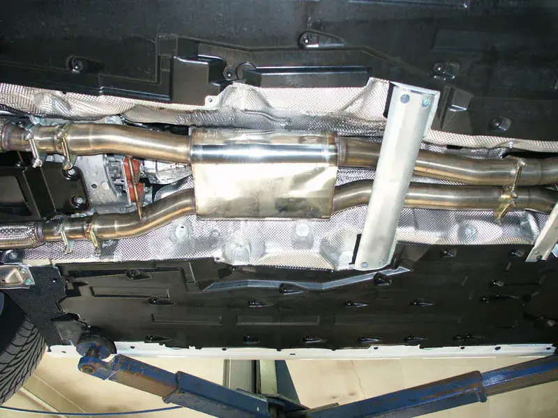 Fox Audi A8 Typ 4E Vorschalldämpfer Ø70mm langer Radstand Neu Im Sortiment