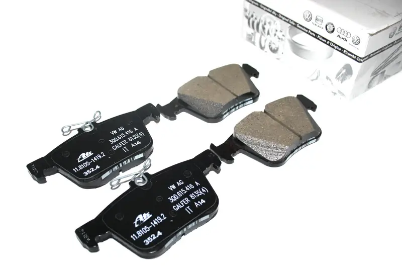 Echt Original Audi VW Bremsbeläge Bremsen Beläge Hinterachse Scheibenbremsen 3Q0698451F