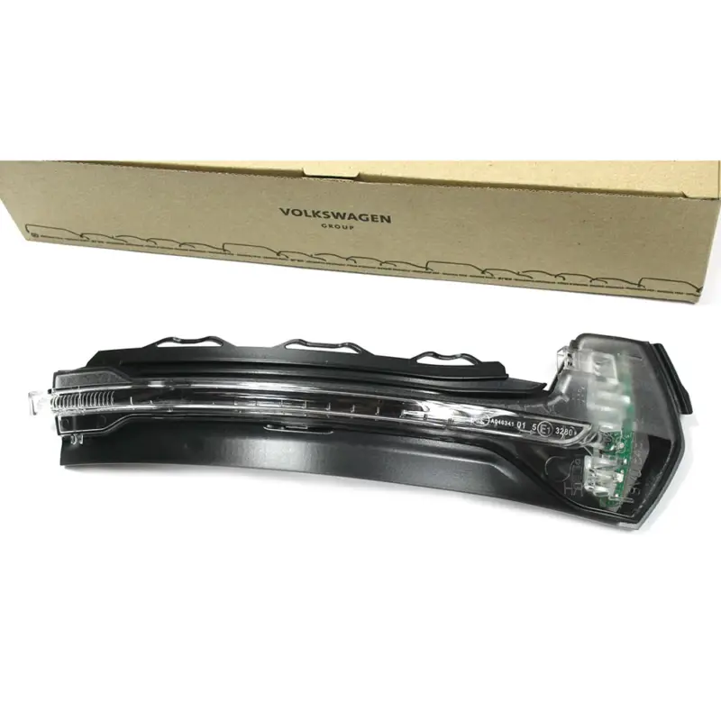 Original Audi A3 (8V) LED Blinkleuchte rechts Außenspiegelblinker Beifahrerseite Blinker Begrenztes Angebot